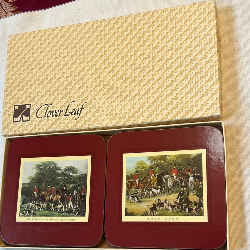 Red Drinkware Coasters Set